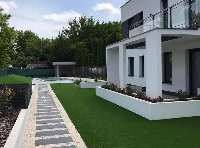 Oasis Residence